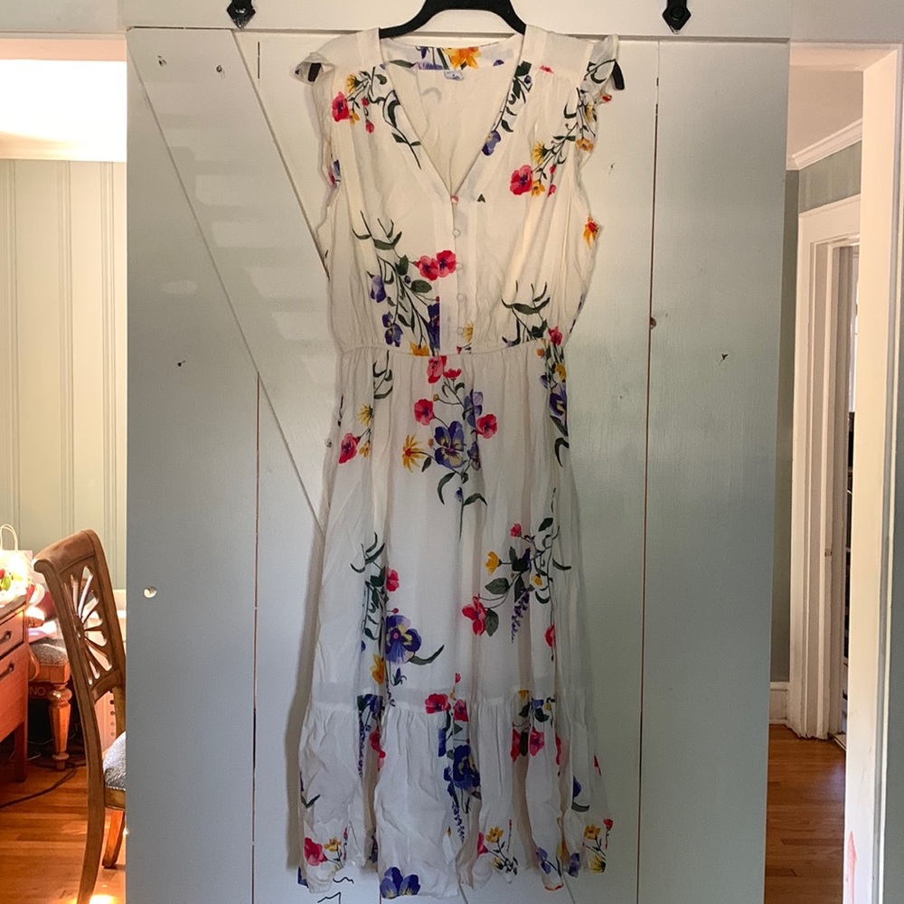 Floral white dress